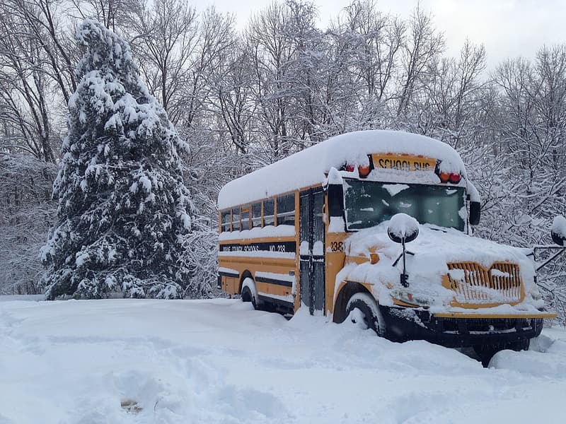 How+Early+Snow+Has+Impacted+Mounds+View+Students