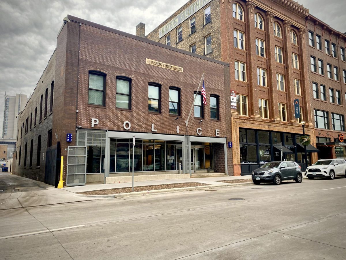 MPD. The Minneapolis Police Department’s headquarters, located
on Fourth Street North.